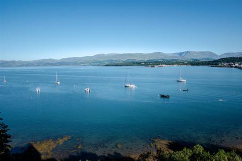 undefined, Glyn Garth, Menai Bridge
