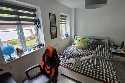 3 bedroom end of terrace house for sale, Harper Rise, Denaby Main DN12