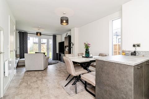 4 bedroom end of terrace house for sale, Prosperity Street, Manchester M40