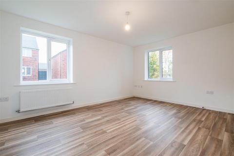 3 bedroom semi-detached house to rent, Acklam Gardens, Middlesbrough, TS5