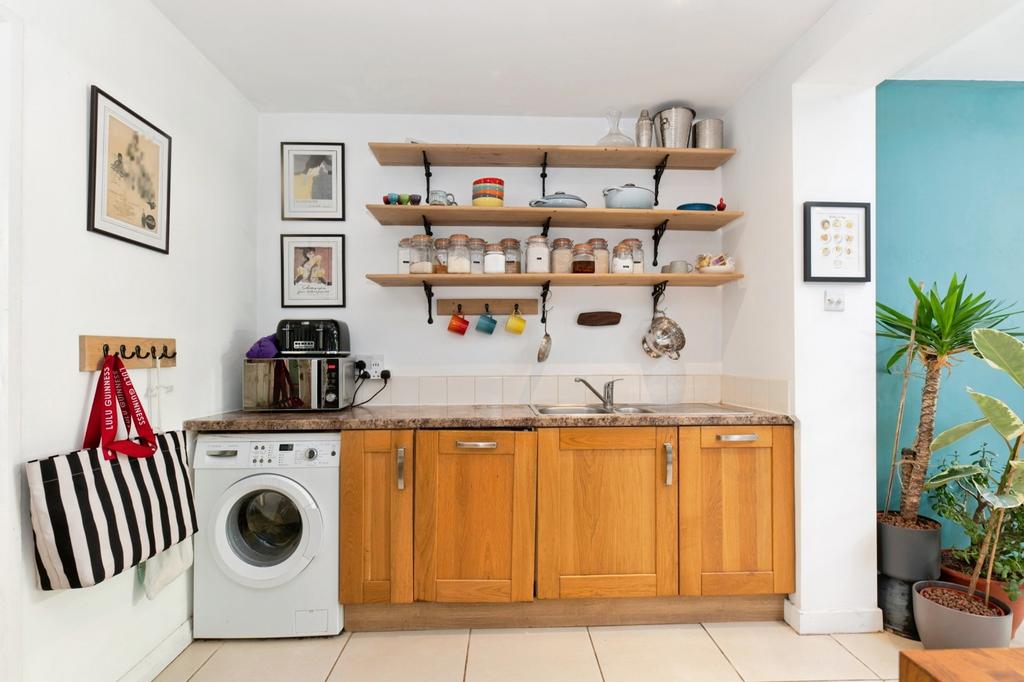 Utility room, utility