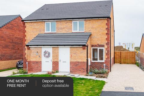 2 bedroom semi-detached house to rent, Macaulay Park, Grimsby, DN31