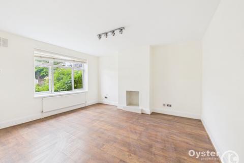 2 bedroom flat to rent, Whittington Way, Pinner, HA5