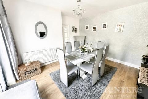 5 bedroom detached house for sale, West Street, Carshalton
