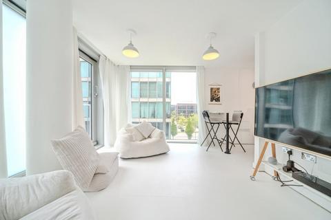 2 bedroom flat for sale, Staten House, Rillaton Walk, Milton Keynes, MK9