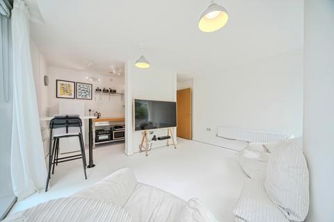 2 bedroom flat for sale, Staten House, Rillaton Walk, Milton Keynes, MK9