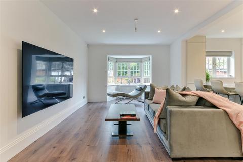 2 bedroom apartment for sale, St. Monicas Road, Kingswood