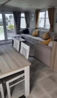 2 bedroom holiday lodge for sale, Hendra Croft, Goonhaven TR8
