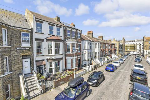 5 bedroom terraced house for sale, Crescent Road, Margate CT9