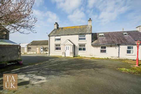 4 bedroom farm house for sale, Llantrisant, Holyhead, LL65