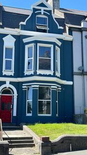 Studio to rent, 8 Whitefield Terrace, Flat 4