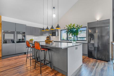 4 bedroom detached house for sale, Haven Place, Park Street Lane, Park Street, St. Albans