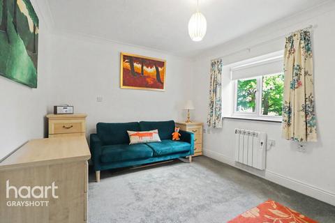2 bedroom retirement property for sale, Crossways Road, Grayshott