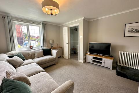 4 bedroom semi-detached house for sale, Rosewood Drive, Willenhall WV12