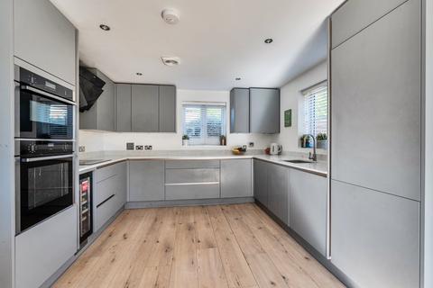 5 bedroom detached house for sale, Cutforth Way, Romsey, Hampshire, SO51