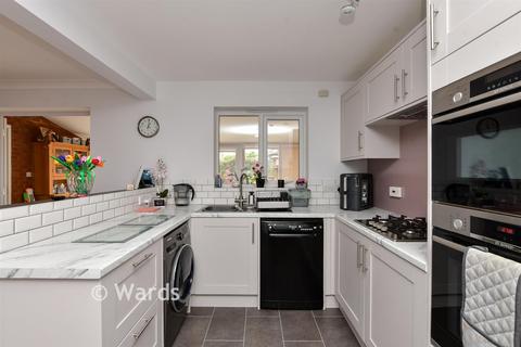 4 bedroom detached house for sale, Favourite Road, Whitstable, Kent