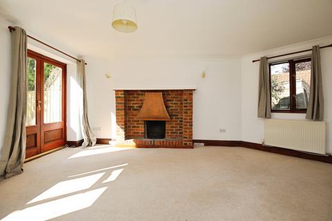 2 bedroom detached house for sale, Beechfield, Salisbury, SP4