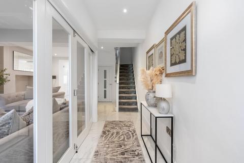 6 bedroom terraced house for sale - Bild 3