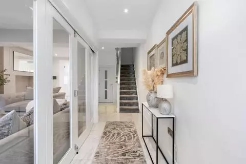 6 bedroom terraced house for sale - Bild 4