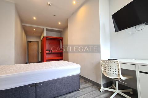 1 bedroom in a flat share to rent, The Works, Half Moon Street, Huddersfield, HD1