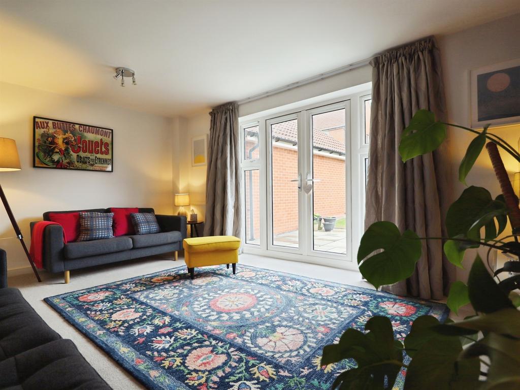 Picca Close, Cardiff - View 3