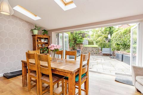 3 bedroom end of terrace house for sale, High Green, Brewood, ST19