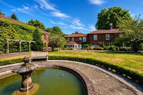 1 bedroom flat for sale, Chapel Road, Hothfield