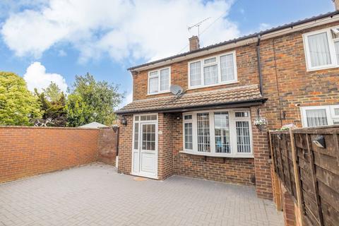 Monksfield Way, Slough SL2