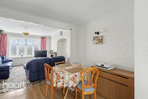 2 bedroom terraced house for sale, Marlborough Road, Dagenham