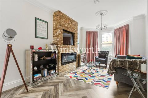 3 bedroom terraced house for sale, Woodside Gardens, London, N17