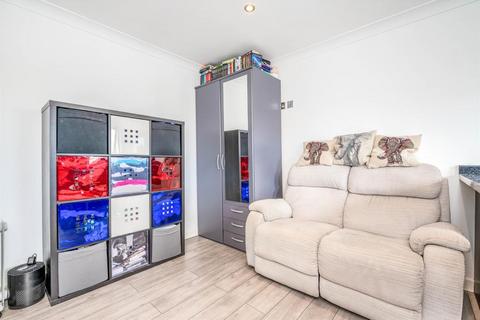 1 bedroom flat to rent, Middle Down Close, PLYMOUTH, PL9