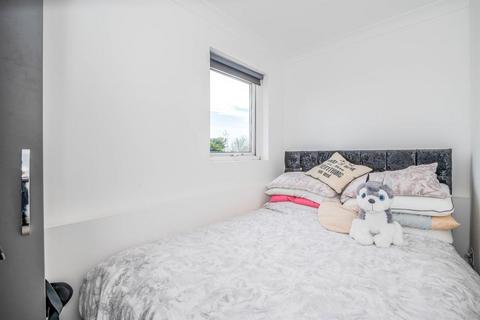 1 bedroom flat to rent, Middle Down Close, PLYMOUTH, PL9