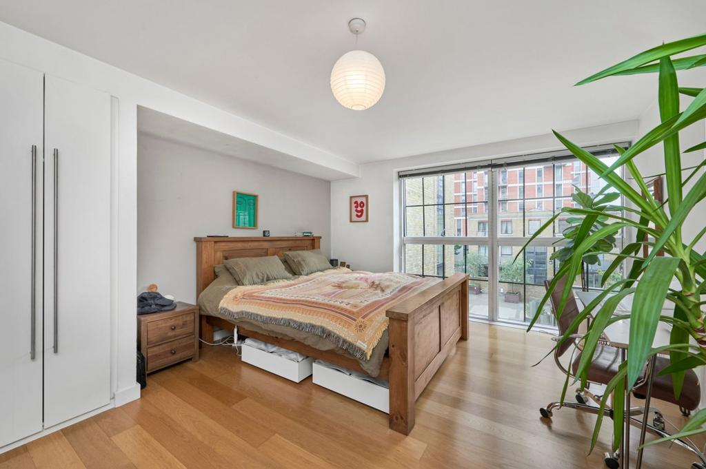 Apartment in London, York Road Estate, Battersea - View 2