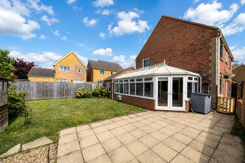 4 bedroom detached house for sale, Paxmans Road, Westbury