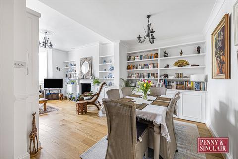 2 bedroom apartment to rent, Regatta Short Let - Station Road, RG9 1AT
