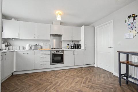 3 bedroom semi-detached house for sale, Needle Close, Wakefield, West Yorkshire