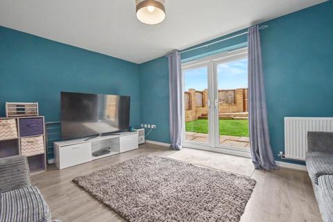 3 bedroom semi-detached house for sale, Needle Close, Wakefield, West Yorkshire