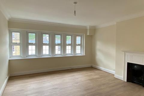 Studio to rent, John Street, SOUTHAMPTON