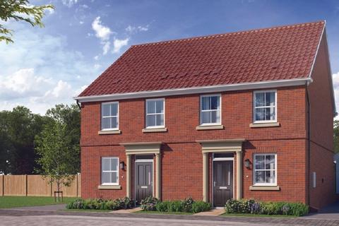 2 bedroom semi-detached house for sale, Manningtree Park, Mistley, Manningtree