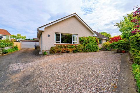 3 bedroom detached house for sale, Cairnsden Gardens, St. Andrews, Fife