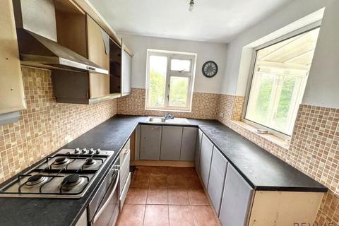 3 bedroom detached house for sale, Walton Lane, Liverpool, L4