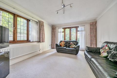 5 bedroom detached house for sale, Parkside Road, Northwood, Hertfordshire