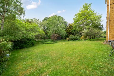 1 bedroom apartment for sale, Wood Vale, London, Southwark