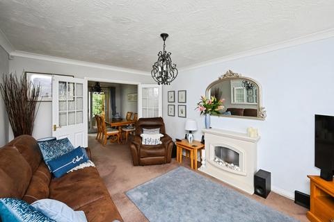 4 bedroom detached house for sale, Forest Link, Bilsthorpe, Newark, Nottinghamshire, NG22