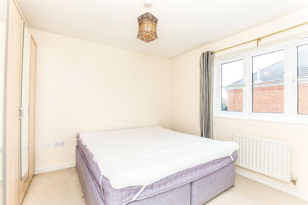 Little Horse Close, Earley, Reading - View 4