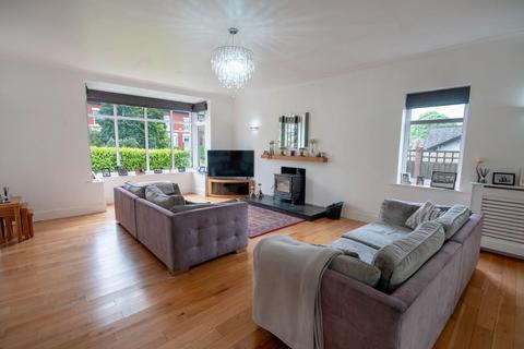 4 bedroom detached house for sale, Radcliffe New Road, Manchester M45