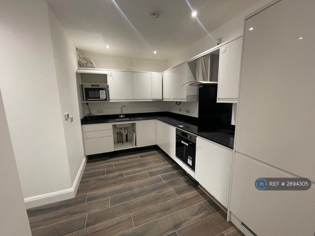 Apartment in London - View 3