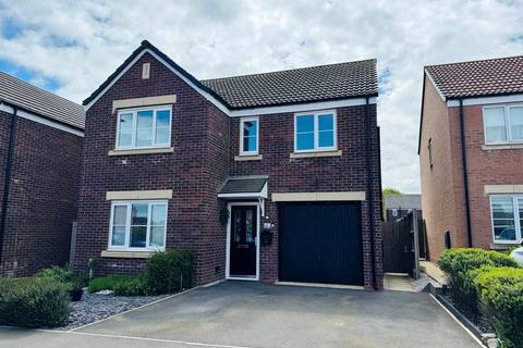 4 bedroom detached house for sale, Pellinore Way, Mansfield, Nottinghamshire, NG19