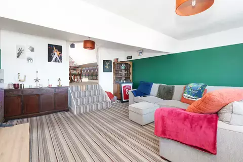 undefined, Apartment 4, 11 Mount Bradda, Douglas