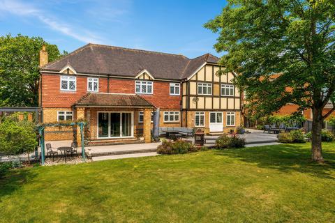 5 bedroom detached house for sale, Emerson Park, Hornchurch RM11